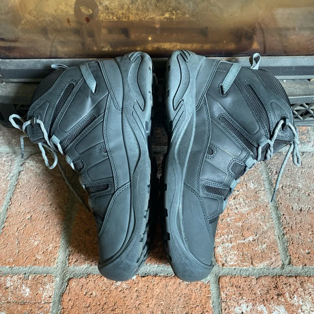 KEEN Circadia Mid Waterproof Hiking Boots Sz 12 EU 46 NEW NO BOX Black Leather - Picture 4 of 9